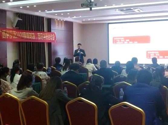 《广西草莓短视频APP下载2020巅峰对决》百日冲刺启动！